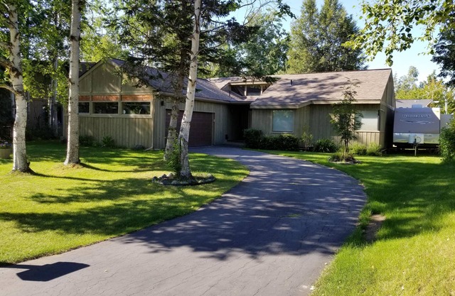 Chugach Foothills Chalet: un refugio encantador y tranquilo al este de Anchorage.