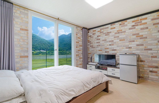 Chuncheon Ssmt Pension