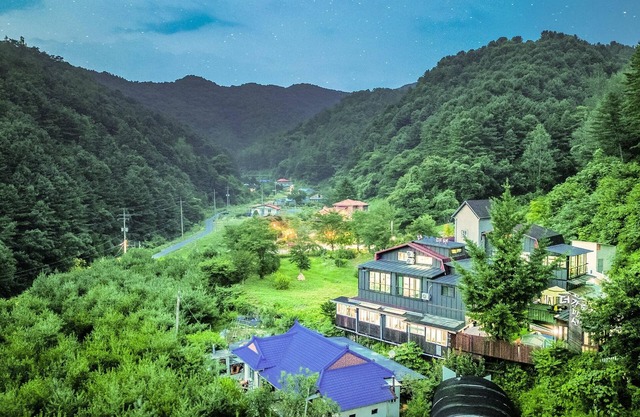 Chuncheon Thegangchon Pension