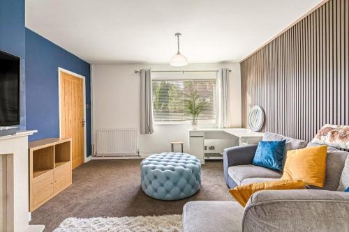 Churchill House