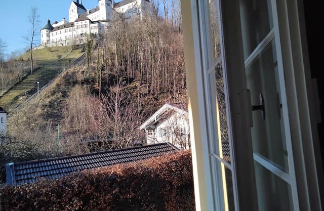 ciao-aschau Haus zur Burg Ap112 Burgblick