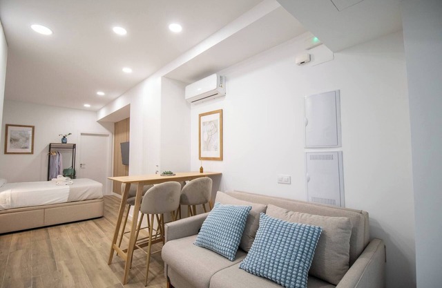 Cid 3 by Concept Flats