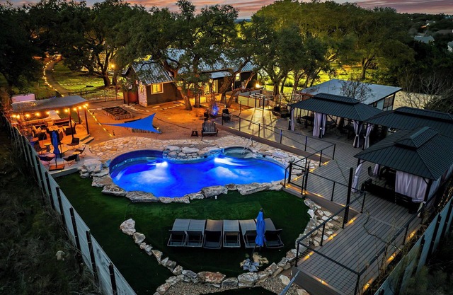 Wow! Resort Pool | Pickleball | Amazing Amenities
