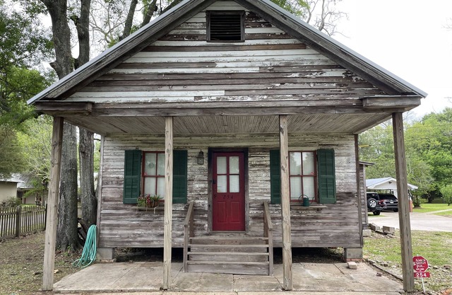 Circa 1907 General Store in Historic Grand Grand Coteau.