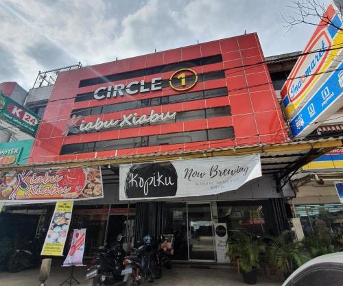 Circle One