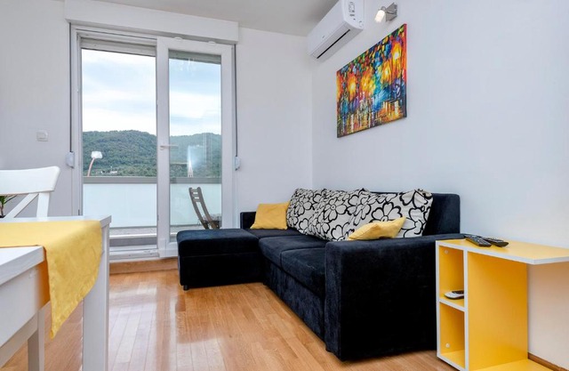 Citta Vecchia Apartment modern and cosy apartment with magnificent harbour view