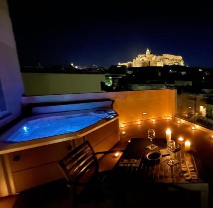 Cittadella View Penthouse with Jacuzzi
