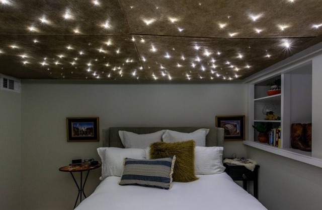 City Cabin feat. star room