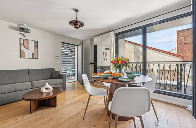 City Center l 15min from Eiffel Tower by Car