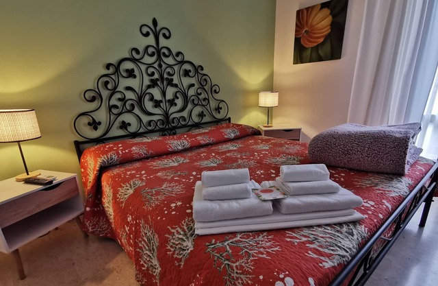 Apartamento en el centro de la ciudad 6/7 camas con garaje para motos y bicicletas.