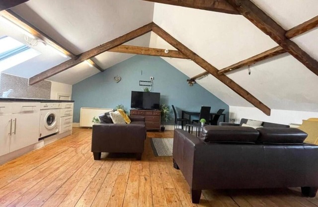 City Centre 2bed Apartment Wi-fi Parking