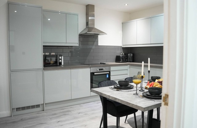 City Centre Luxury ApartmentSofa BedWIFI