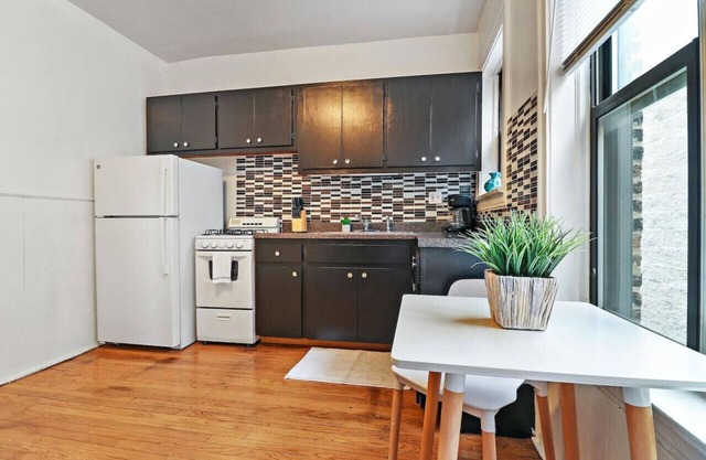 Full of Charm Studio Apartment Nearby Shops