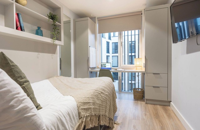 City HideAway