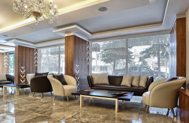 City Hotel Residence