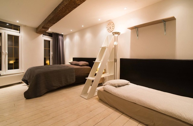 City house 4 bedrooms