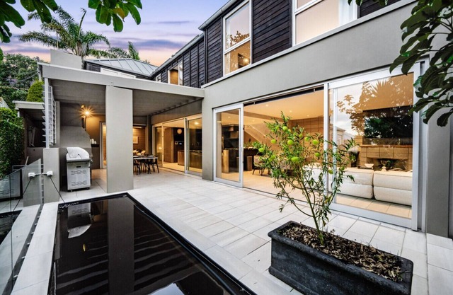 City Life Parnell Retreat
