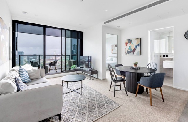 City Lights & Cozy Nights 2BR Retreat with a View