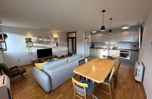 City Oasis - two bedroom apartment in Blok 5