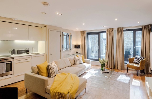 City of London | Deluxe 1-Bed Apart Terrace
