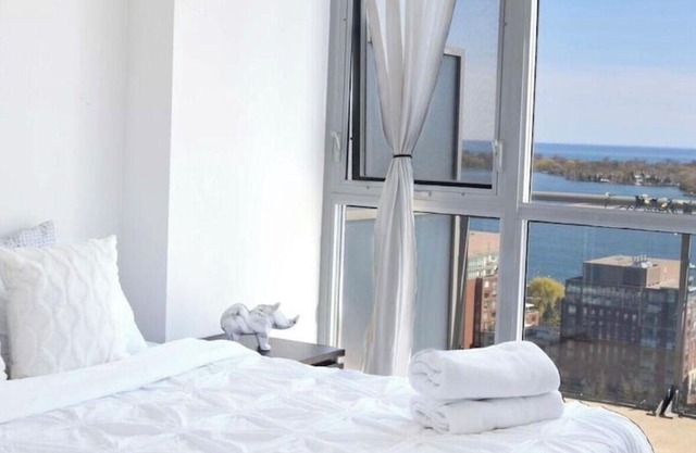 City Suites w Views