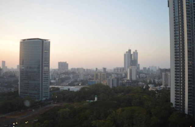 City View Premium en Esquire - Oberoi Garden City