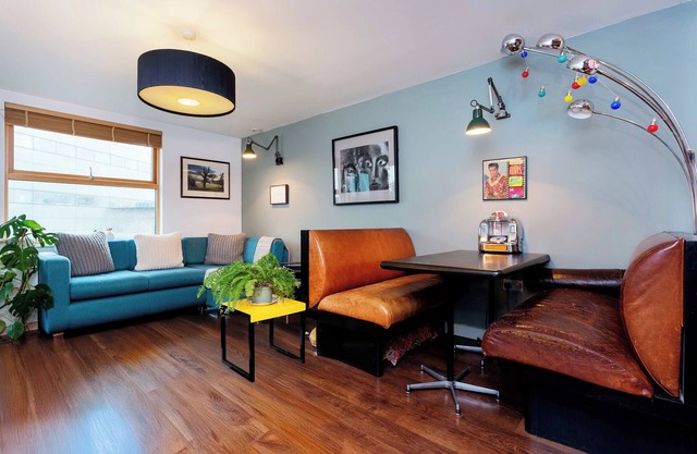 Extraordinario apartamento de 2 dormitorios cerca de Shoreditch y Soho, vistas de Shard (Veeve)