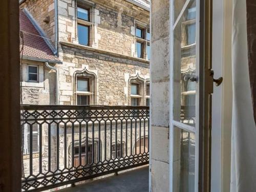 Citybreak à Vesoul - FR-1-583-509