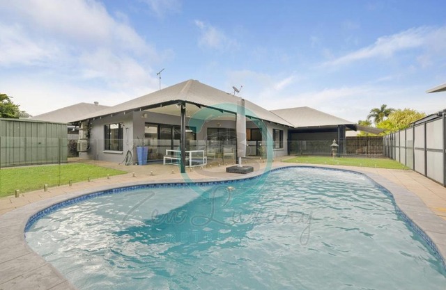 Cityside Hideaway 4BR Family House - Pool - Markets