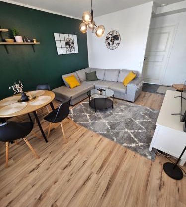 CityStation 59m2 Top Floor Sauna Apartment, WiFi