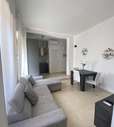 Civico 107 - Apartment with Private Parking