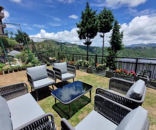 Clarissa Resort, Mukteshwar