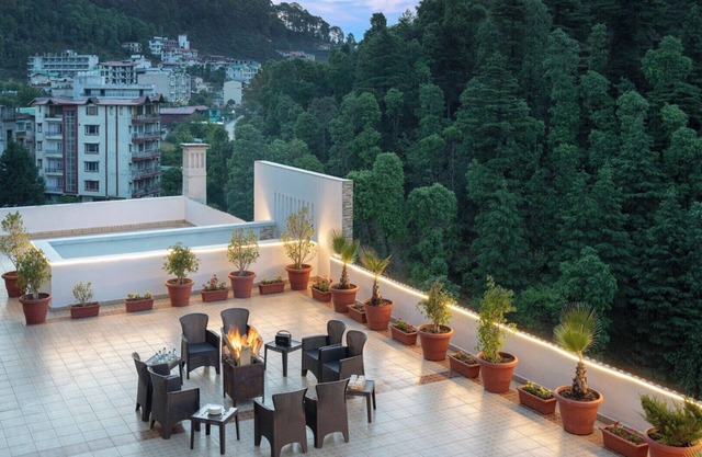 Clarks Inn Bhowali