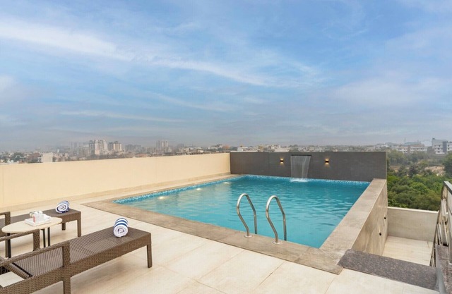 Clarks Inn Suites Agra