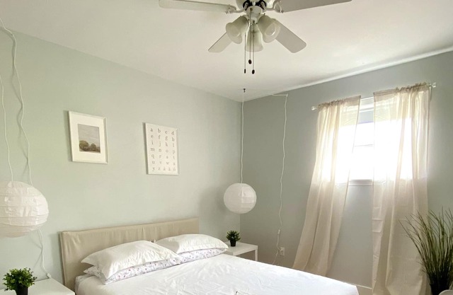Classic & Bright Home Away From Home