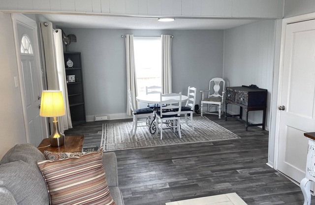 Classic Charm with Modern Conveniences - ENTIRE HOUSE 30 Day minimum required