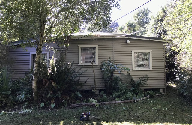 Classic Charming Cottage in Peel Forrest! Family & Pet friendly.