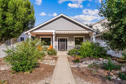 Classic Coeur d'Alene Estate