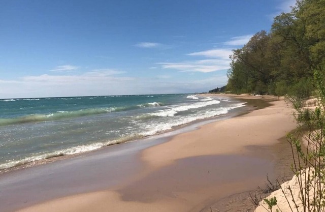 Classic Lake Michigan Harbor Springs Cottage
