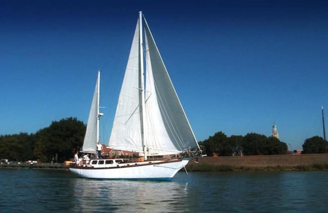 Classic sailing ship in center of Enkhuizen!