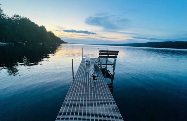 Classmates Cottage on the Cove, Skaneateles Lake!