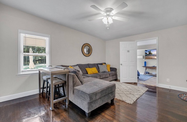 Classy 4BR Family Home Near FSU