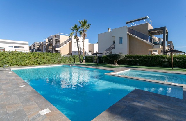 "Elegante casa de vacaciones" con sauna, piscina, aire acondicionado y Wi-Fi