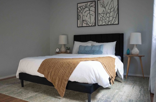 Clean 1BD Apartment by the Ocean