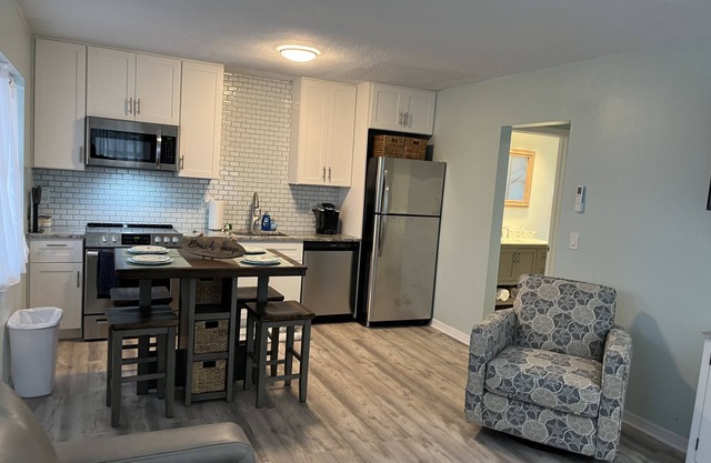 CLEAN,Great Location,Dockage Available,HEATED Pool, HUGE Back yard. Unit C