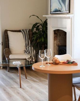 Clements Cottage on Main St. Bare bnb by Bare Body Beauty co.