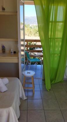 Cleo Rooms 250m from the beach