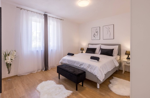 Click Here - Get Promo Price By Inquiry - Apartments Nenna With 3 Bedrooms
