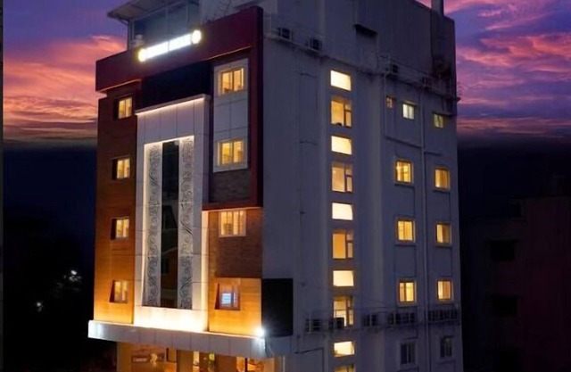 Click Hotel Biz - Bangalore Airport