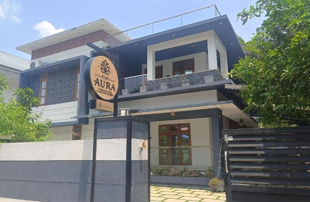 Cliff Aura by Saash Hotels